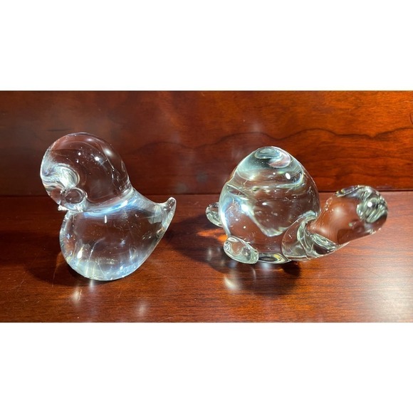 Set Of 2 Clear Art Glass Decorative Paperweights Turtle Tortoise and Bird Chick - Picture 2 of 6